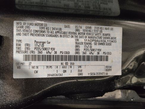 Used 2016 Ford C-MAX SE image 33