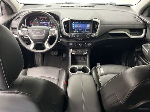 Used 2023 GMC Terrain SLT image 4