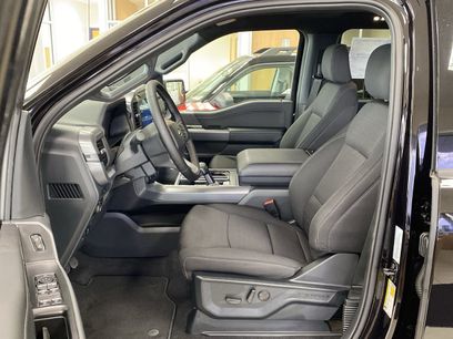 New 2025 Ford F150 XLT w/ Equipment Group 302A MID