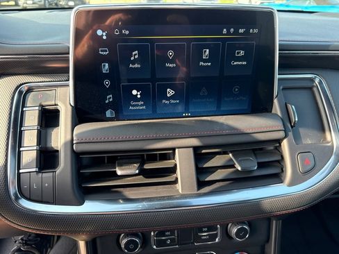 Used 2023 Chevrolet Suburban RST w/ Luxury Package RWD image 24