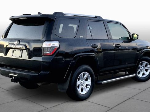 Used 2021 Toyota 4Runner SR5 Premium w/ Moonroof Package AWD/4WD image 12