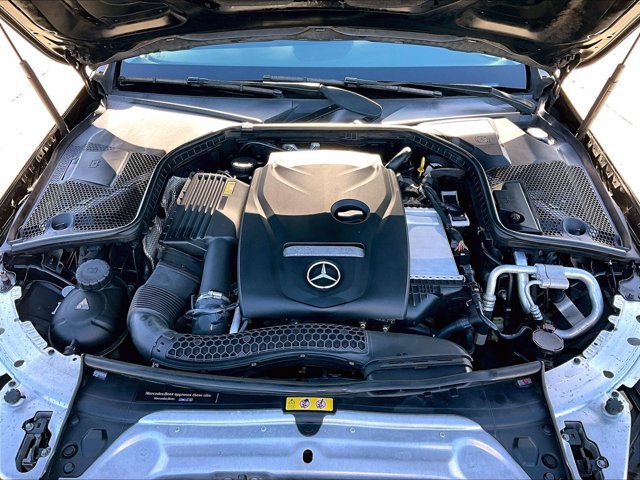 Used 2017 Mercedes-Benz C 300 Sedan image 11