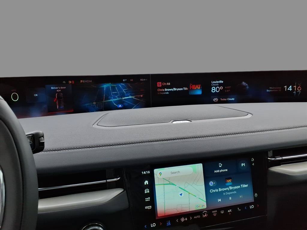 New 2025 Lincoln Navigator Reserve w/ Jet Appearance Package AWD/4WD image 25