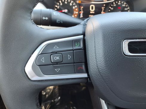 Used 2025 Jeep Compass Limited AWD/4WD image 21