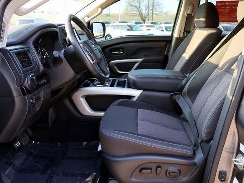 Certified 2024 Nissan Titan SV w/ SV Convenience Package RWD image 18