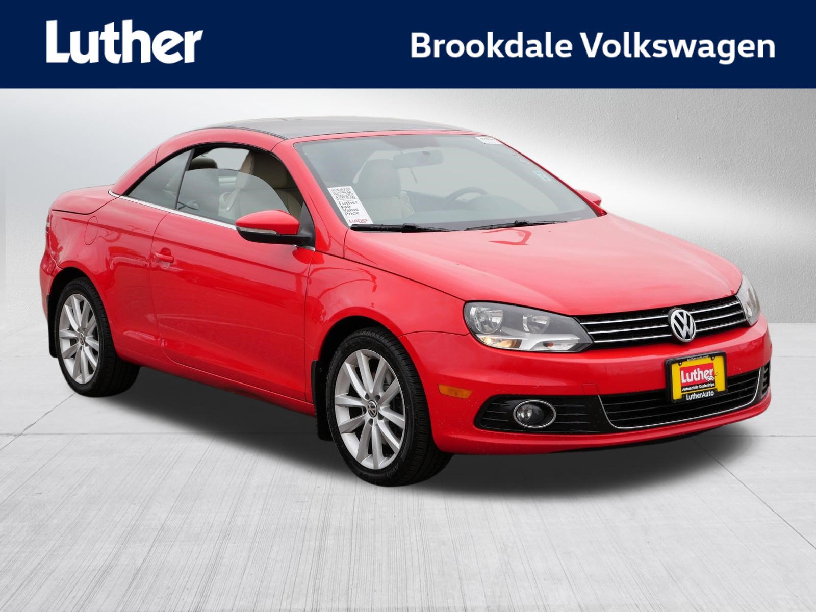 Used 2015 Volkswagen Eos Komfort FWD image 1