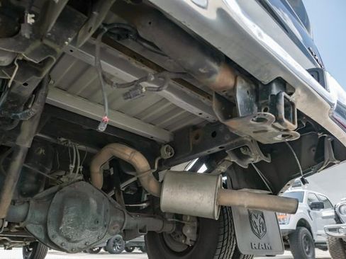 Used 2016 RAM 3500 Tradesman w/ Chrome Appearance Group image 19