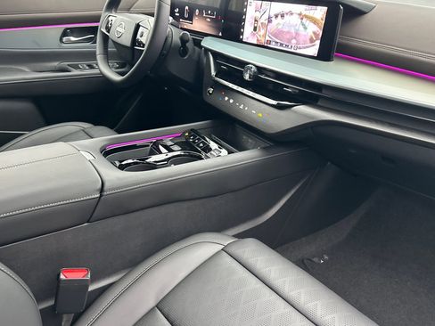 New 2026 Nissan Murano Platinum w/ Technology Package image 16