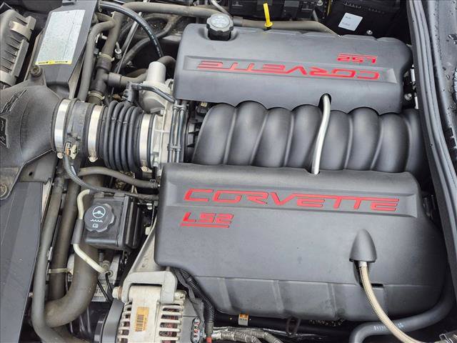 Used 2006 Chevrolet Corvette Coupe w/ Preferred Equipment Group RWD image 16