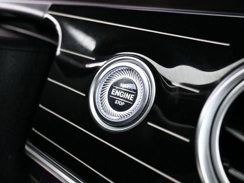 Used 2020 Mercedes-Benz E 350 4MATIC Sedan w/ Premium Package image 26