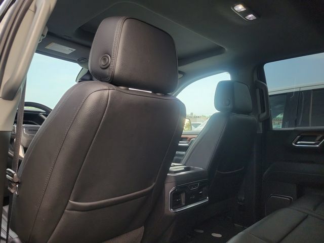 Used 2023 GMC Sierra 1500 Denali w/ Denali Reserve Package RWD image 10