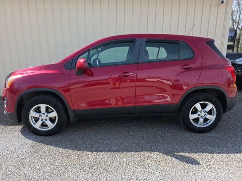 Used 2015 Chevrolet Trax LS w/ LPO, Protection Package image 9