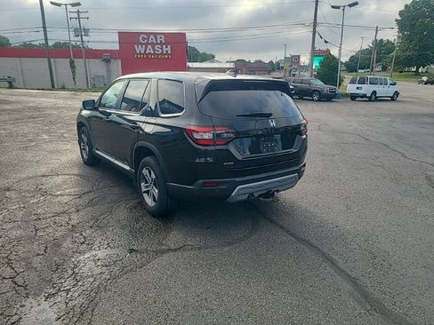 Used 2024 Honda Pilot EX-L image 4