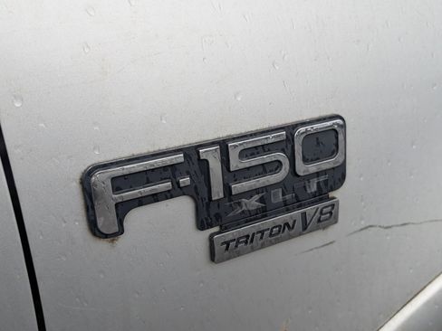 Used 2001 Ford F150 XLT image 3