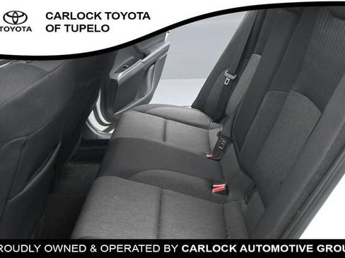 Used 2025 Toyota Camry SE FWD image 19