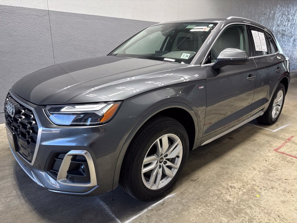 Used 2023 Audi Q5 2.0T Premium w/ Convenience Package AWD/4WD image 6