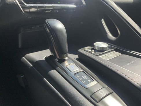 Used 2018 Lexus LC 500 Coupe w/ Touring Package image 26