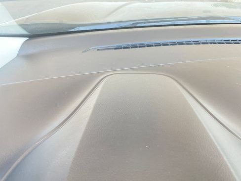 Used 2024 Ford Edge SEL image 34