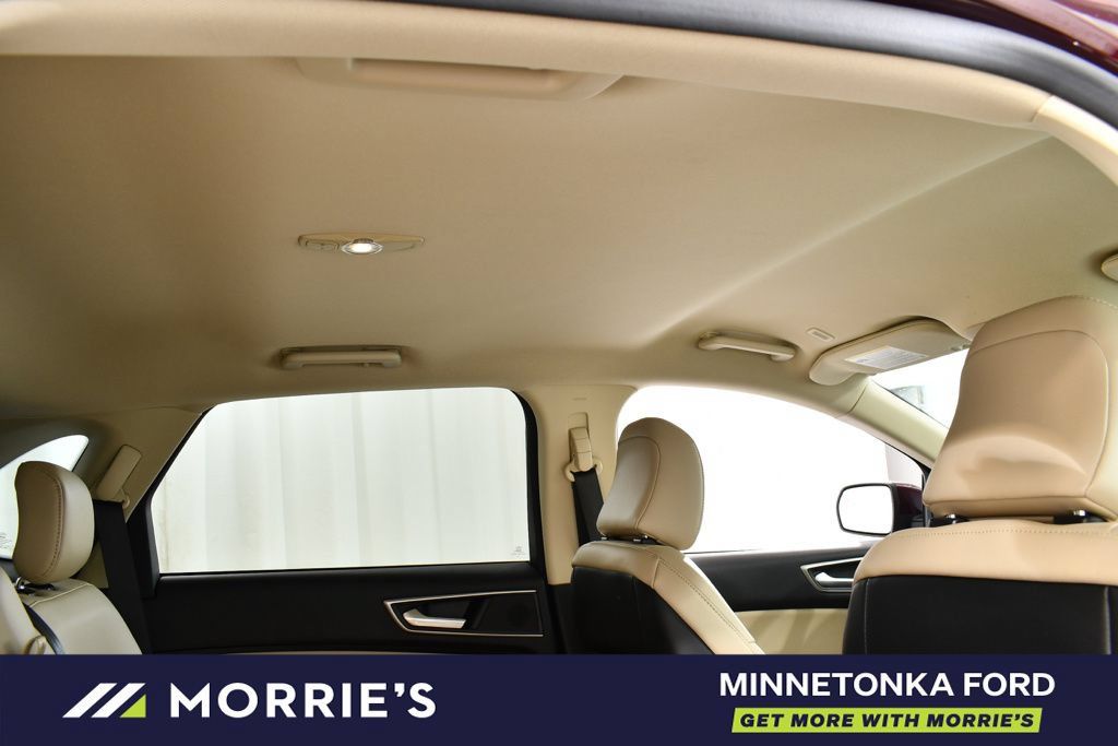 Used 2023 Ford Edge SEL AWD/4WD image 18