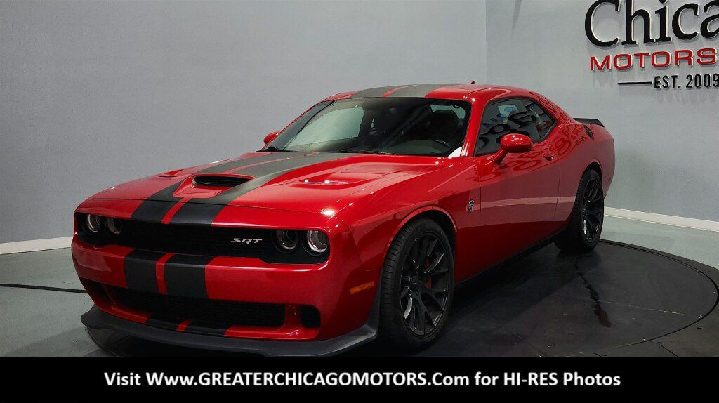 Used 2016 Dodge Challenger SRT Hellcat RWD image 4