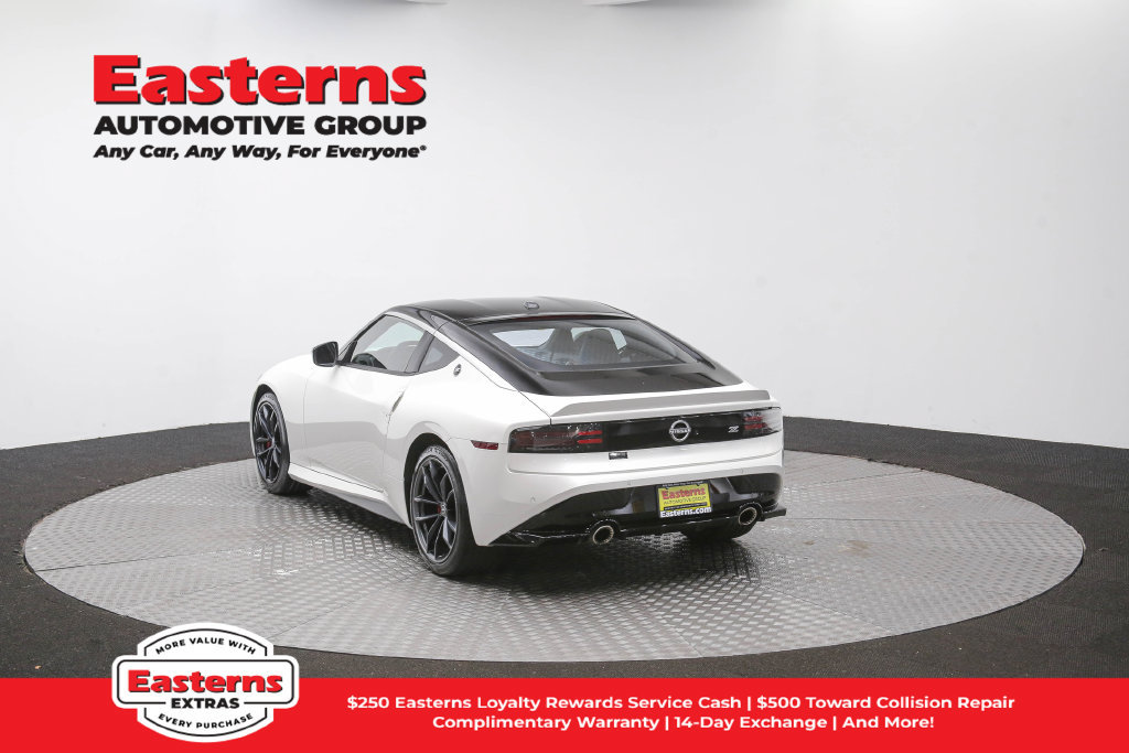 Used 2025 Nissan Z Performance w/ Floor Mat Package RWD image 63