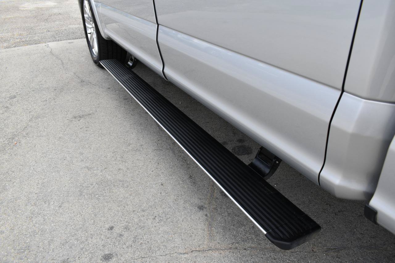 Used 2015 Ford F150 Platinum w/ Equipment Group 701A Luxury RWD image 46