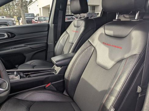 Used 2024 Jeep Compass Trailhawk image 14