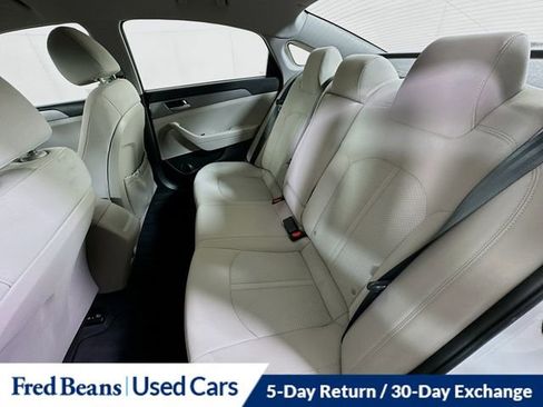 Used 2019 Hyundai Sonata SE FWD image 23
