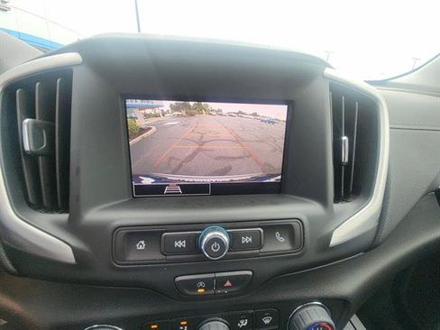 Used 2024 GMC Terrain SLE w/ Driver Convenience Package AWD/4WD image 23