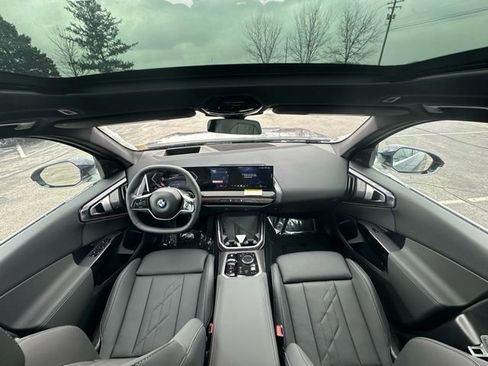 New 2026 BMW X3 xDrive30 w/ Premium Package image 3