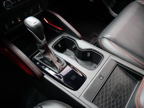 Used 2024 Nissan Frontier PRO-4X w/ Pro Premium Package image 23