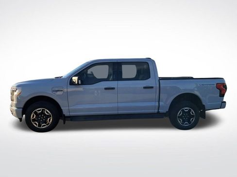 Used 2023 Ford F150 Lightning XLT image 8