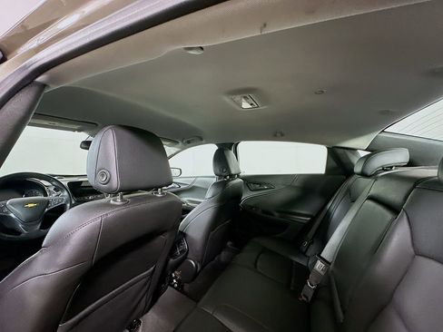 Used 2024 Chevrolet Malibu LT FWD image 13