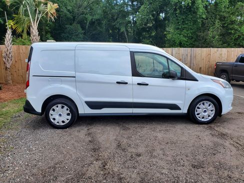 Used 2019 Ford Transit Connect XLT FWD image 14