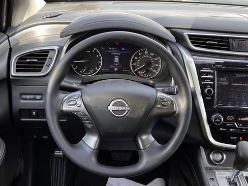 Used 2023 Nissan Murano S AWD/4WD image 12