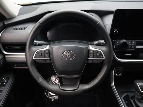 Certified 2025 Toyota Grand Highlander AWD image 23