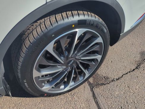 Used 2021 Lincoln Aviator Reserve w/ Equipment Group 201A image 10