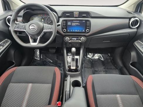 Used 2025 Nissan Versa SR w/ Trunk Package FWD image 16