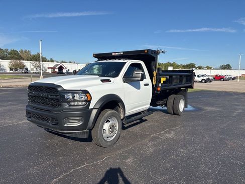 New 2024 RAM 5500 Tradesman image 3