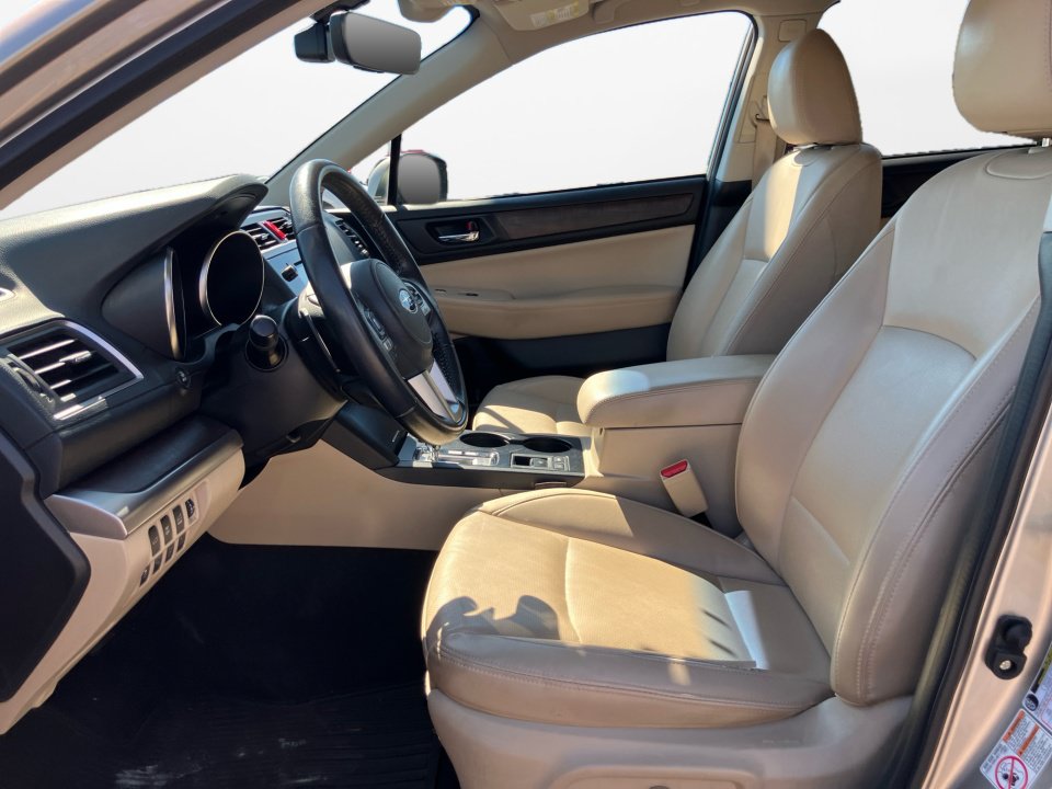 Used 2017 Subaru Outback 2.5i Limited AWD/4WD image 11