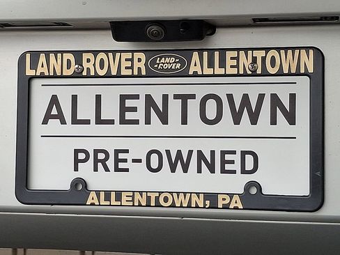 Used 2023 Land Rover Defender 110 S image 30