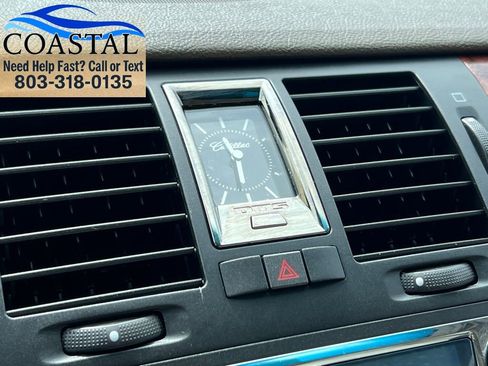 Used 2006 Cadillac DTS FWD image 30