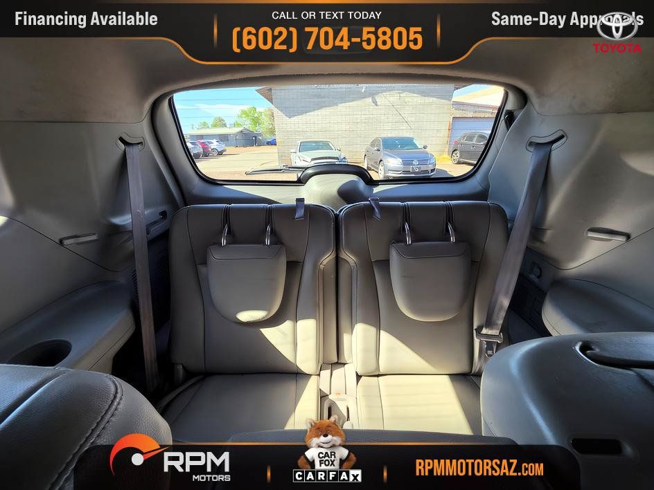 Used 2013 Toyota Highlander SE AWD/4WD image 22