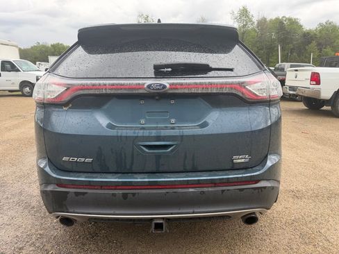Used 2016 Ford Edge SEL w/ Class II Trailer Tow Package AWD/4WD image 4