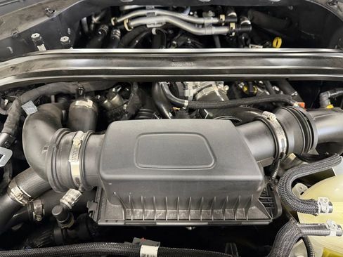 Used 2025 Lincoln Aviator Reserve w/ Equipment Group 201A image 10