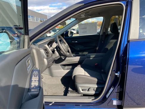 New 2026 Nissan Rogue SV w/ Cold Weather Package image 11