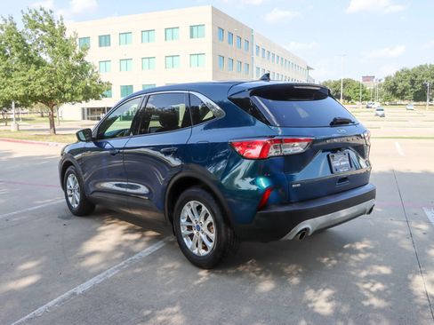 Used 2020 Ford Escape SE FWD image 5