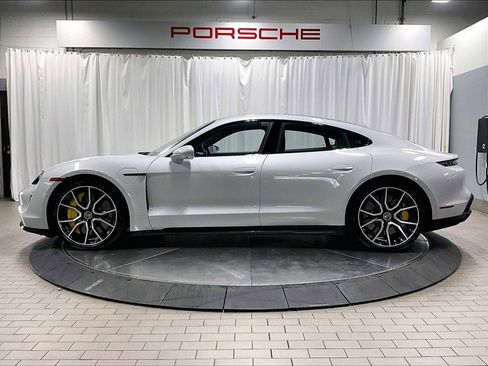 Used 2022 Porsche Taycan Turbo S image 2