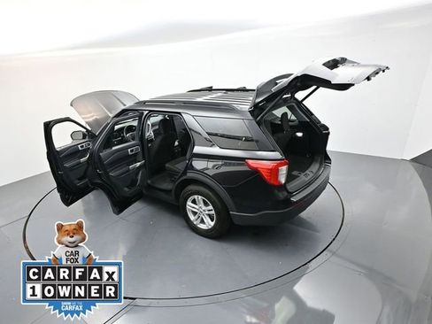 Used 2022 Ford Explorer XLT image 39