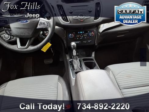 Used 2017 Ford Escape SE w/ SE Sport Appearance Package AWD/4WD image 12
